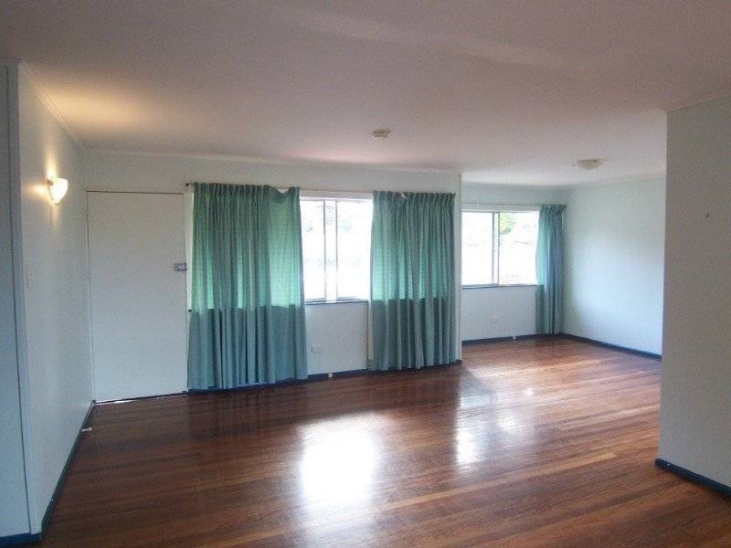 146 Newnham Rd, Mount Gravatt East QLD 4122