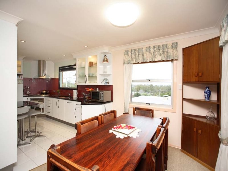 19 Leyland St, Mount Gravatt East QLD 4122