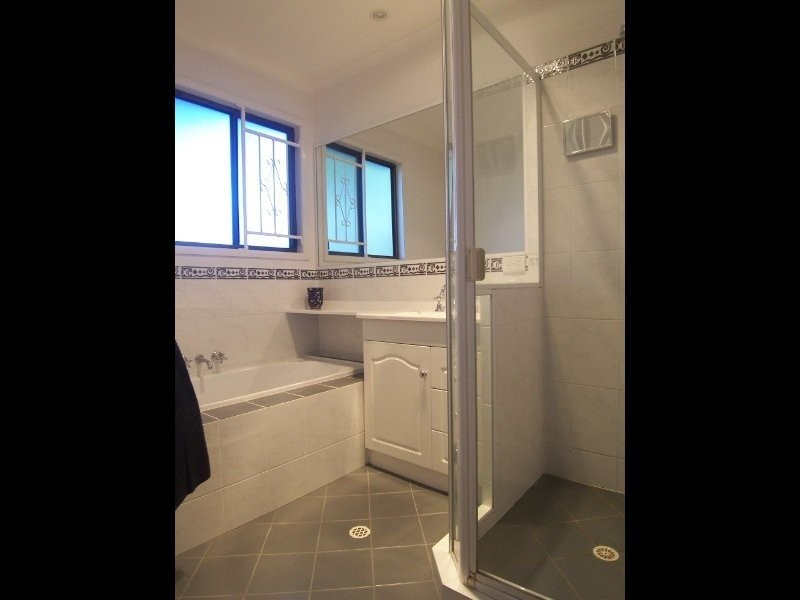 7 Nardie Street, Eight Mile Plains QLD 4113