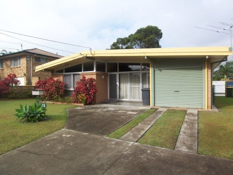 28 Blackwattle Street, Macgregor QLD 4109