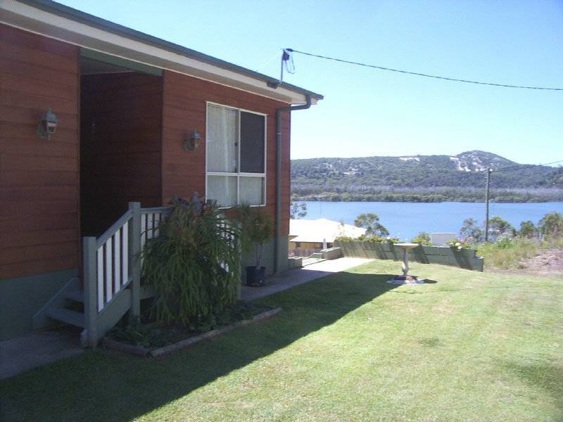57 Seaward Drive, Russell Island QLD 4184