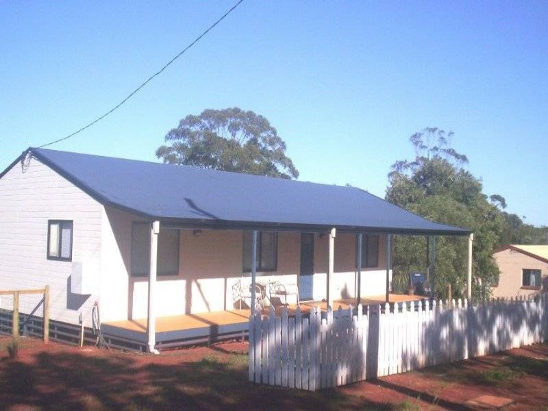 8 Aimeo Esp, Russell Island QLD 4184