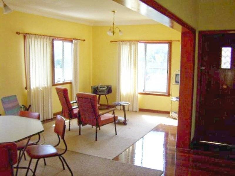 2 Highland Street, Russell Island QLD 4184