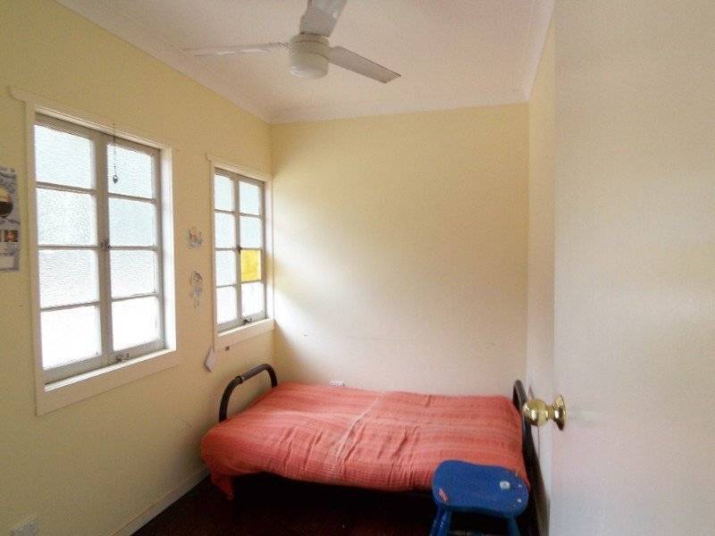 4 Maybrook Ave, Russell Island QLD 4184