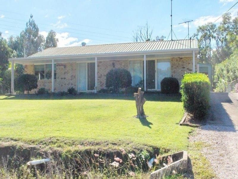 24 Orme Dr, Russell Island QLD 4184