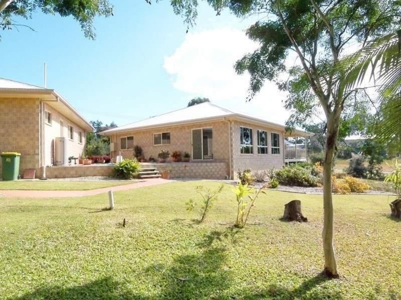 5 Jasper St, Russell Island QLD 4184