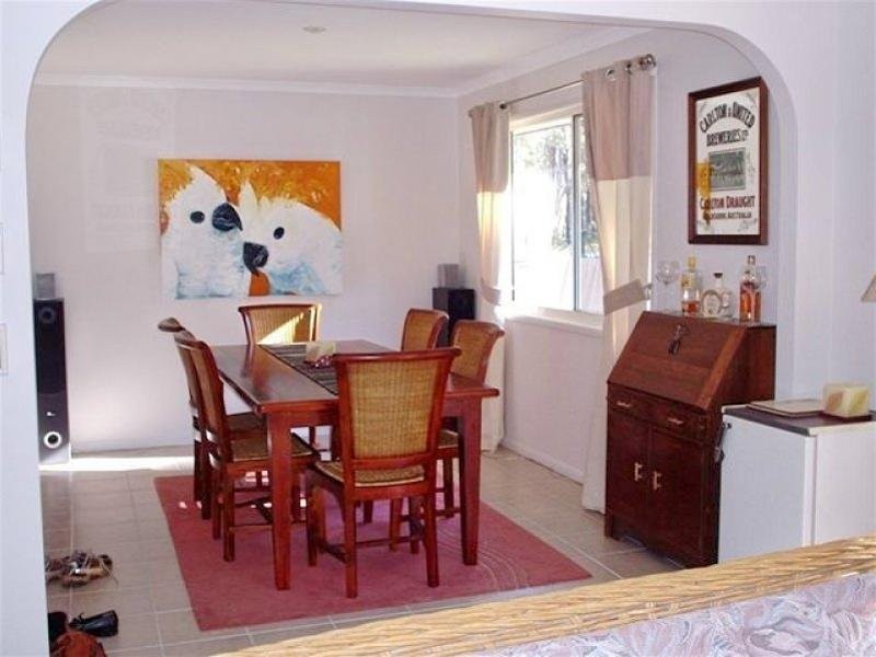 10 Hunters Road, Russell Island QLD 4184