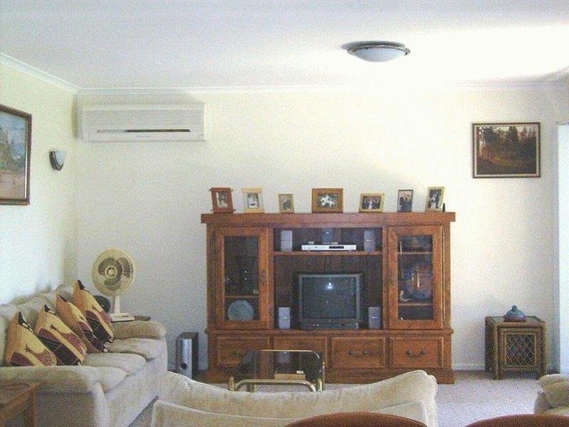 48 Tenanne Street, Russell Island QLD 4184