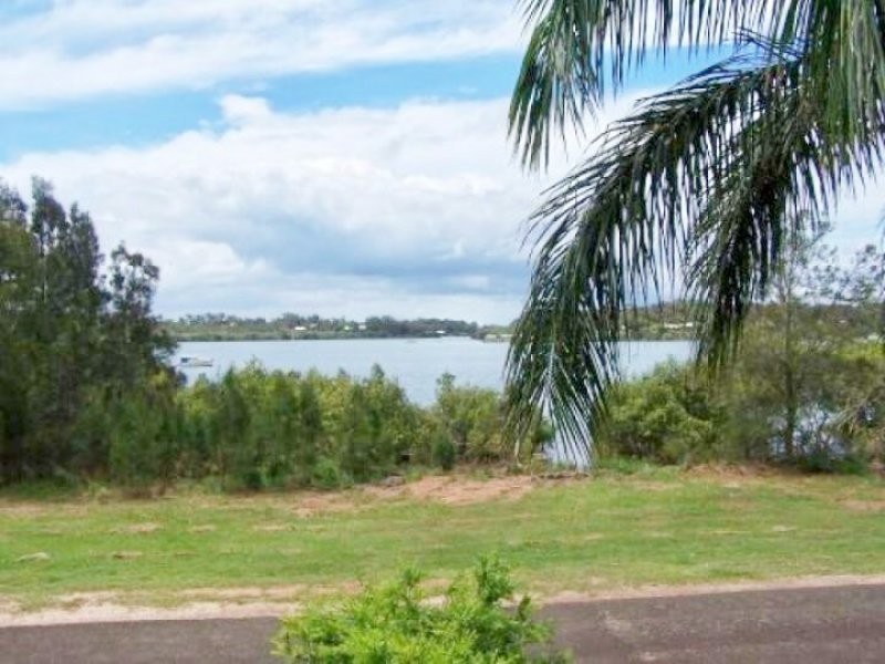 86 The Esplanade, Karragarra Island QLD 4184