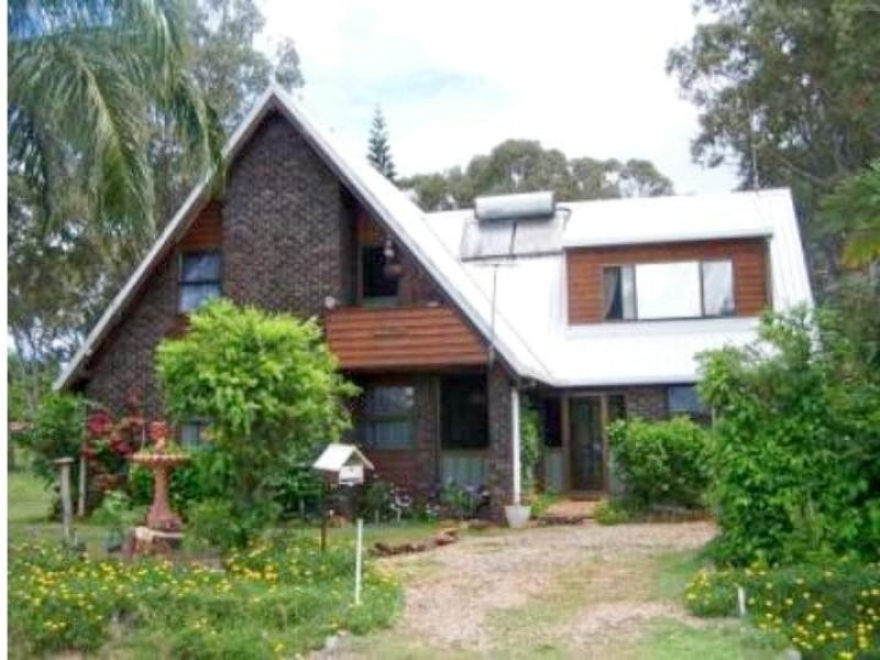 86 The Esplanade, Karragarra Island QLD 4184