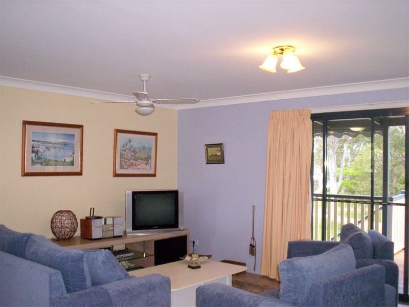4 Tennyson Court, Russell Island QLD 4184