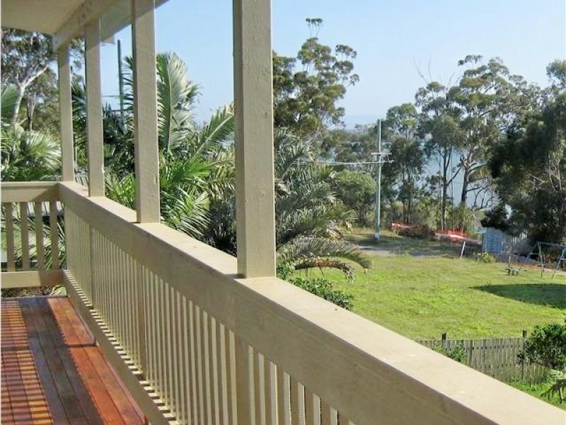 18 Panorama Avenue, Russell Island QLD 4184