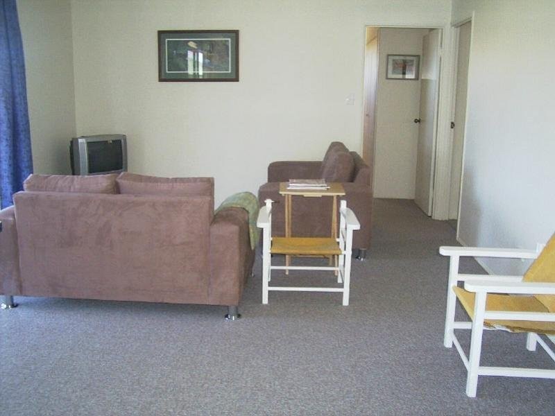 5 Aquamarine Avenue, Russell Island QLD 4184