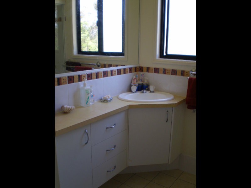 2 Karri Street, Russell Island QLD 4184