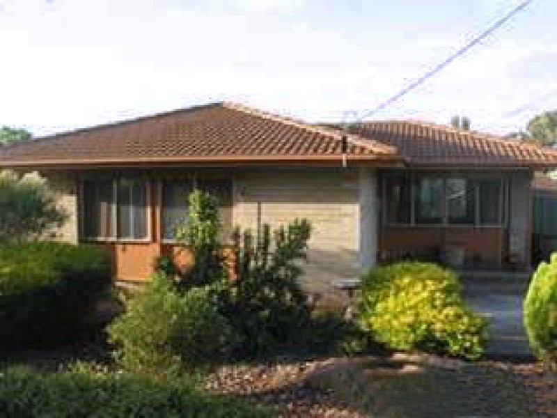 7 Oliver Street, Christie Downs SA 5164