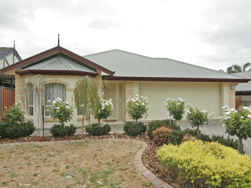 74 Farnsworth Drive, Morphett Vale SA 5162