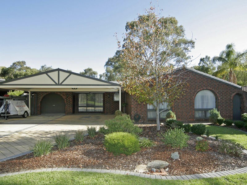 15 Woodham Court, Aberfoyle Park SA 5159
