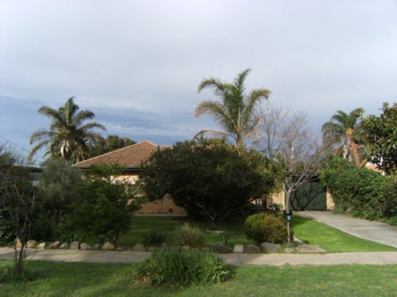 8 Bammann Street, Christies Beach SA 5165