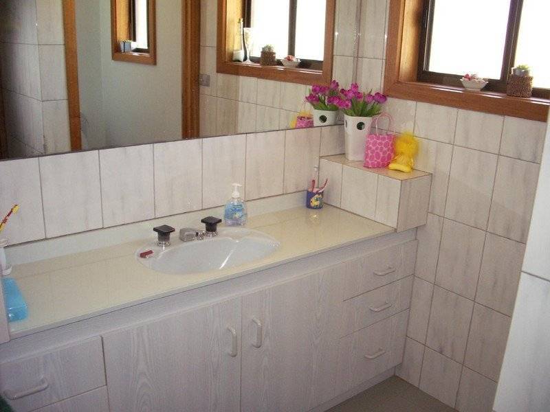 27 Creecoona Terrace, Bordertown SA 5268
