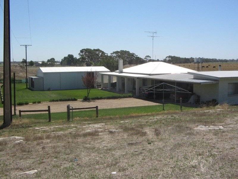 18 Riddock Hwy, Padthaway SA 5271