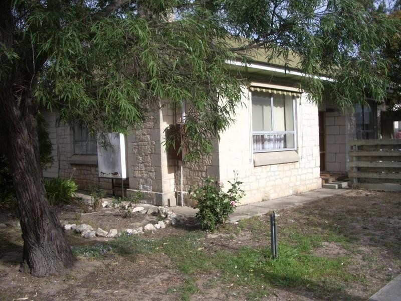 82 Victoria Parade, Bordertown SA 5268