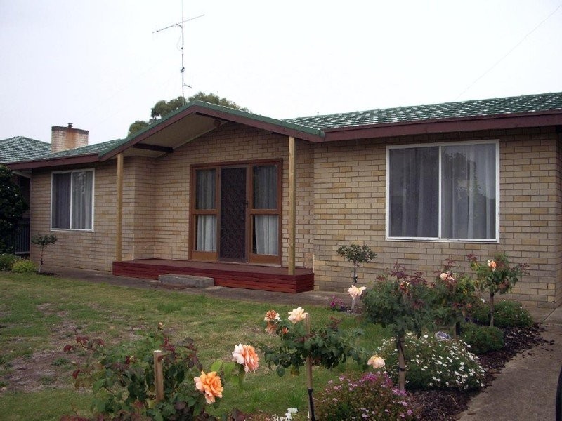 77 Venn Avenue, Bordertown SA 5268