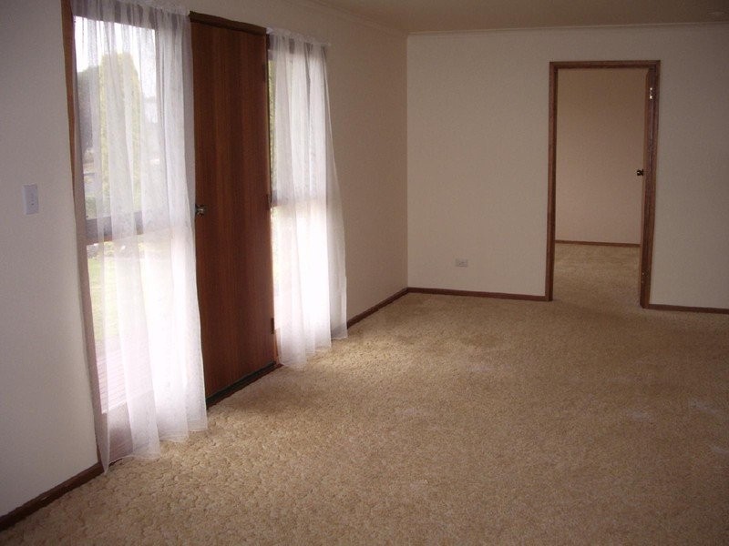 77 Venn Avenue, Bordertown SA 5268