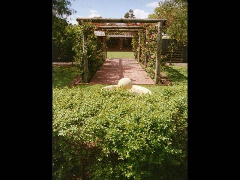 1 Frances Road, Bordertown SA 5268