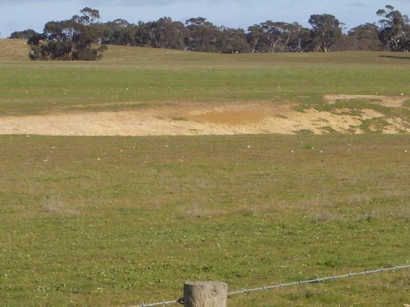 . Golf Course Road, Bordertown SA 5268