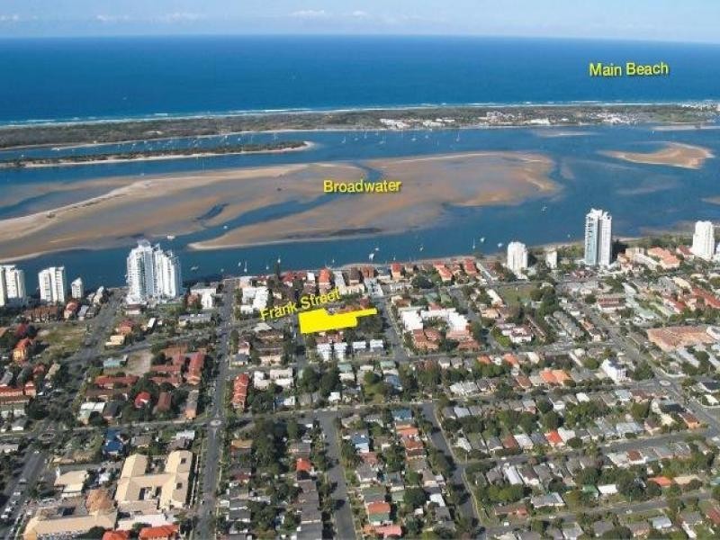 110 Frank Street, Labrador QLD 4215