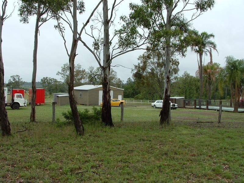 8700 Warrego Highway, Withcott QLD 4352