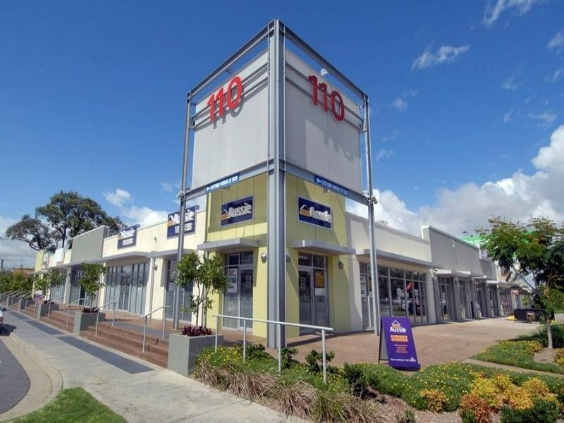 110 Brisbane Road, Labrador QLD 4215