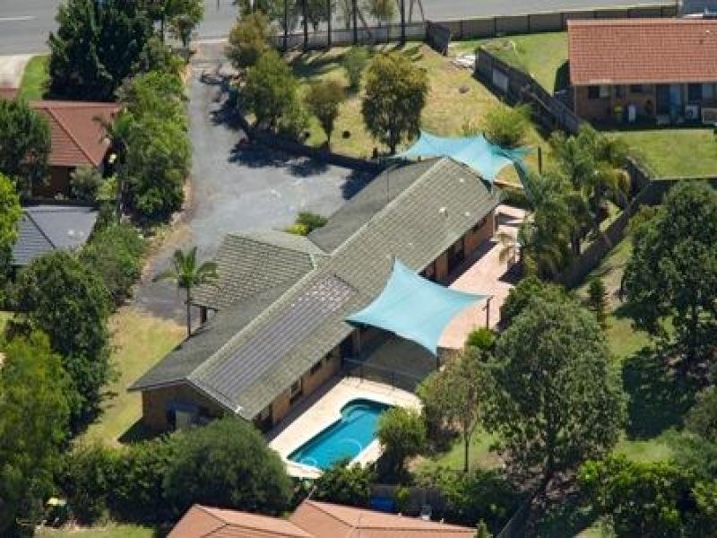 49 Usher Avenue, Labrador QLD 4215