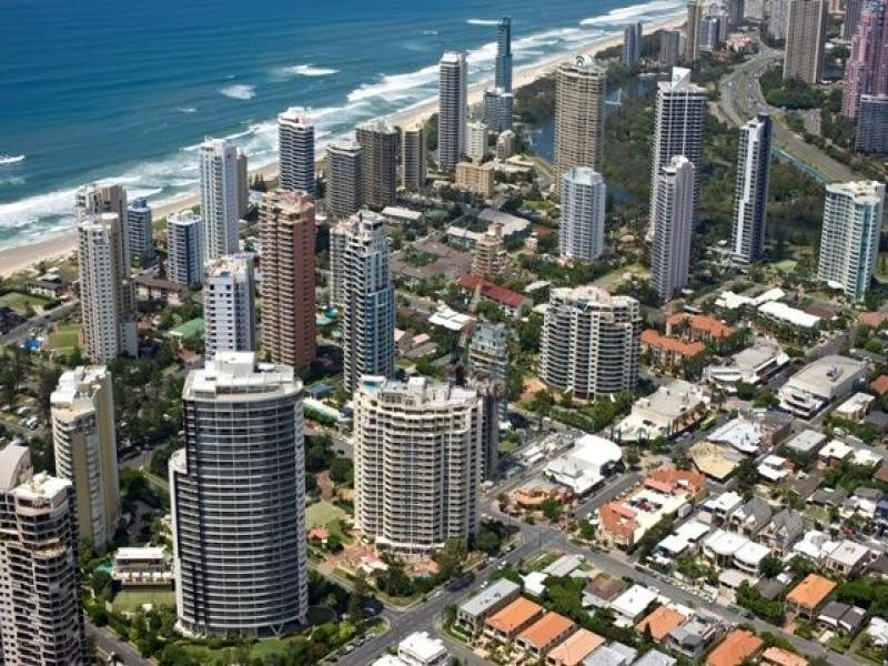 27 Tedder Avenue, Main Beach QLD 4217