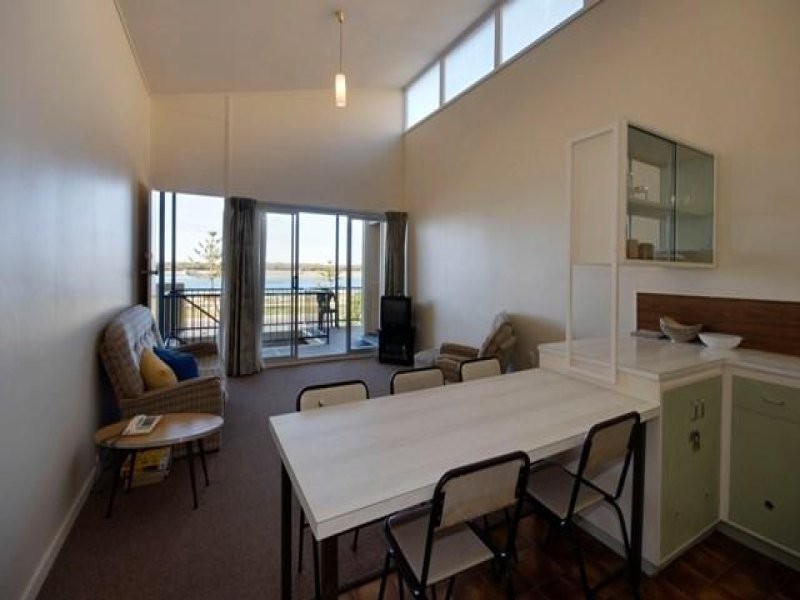 456 Marine Parade, Biggera Waters QLD 4216