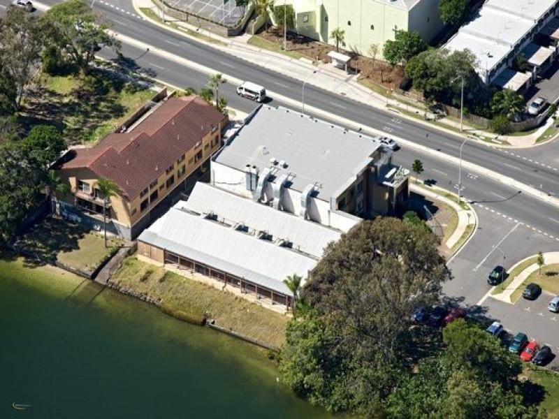 18 Remembrance Drive, Surfers Paradise QLD 4217