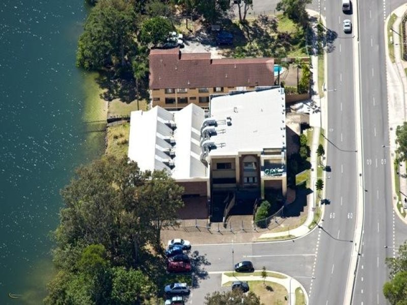 18 Remembrance Drive, Surfers Paradise QLD 4217