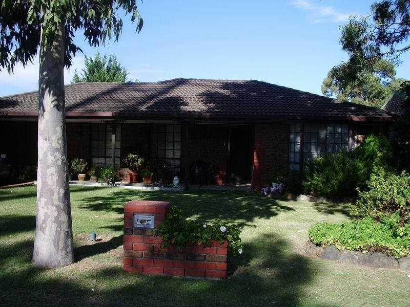 28 Abberton Street, Flagstaff Hill SA 5159