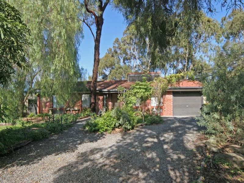 5 Lorikeet Court, Happy Valley SA 5159