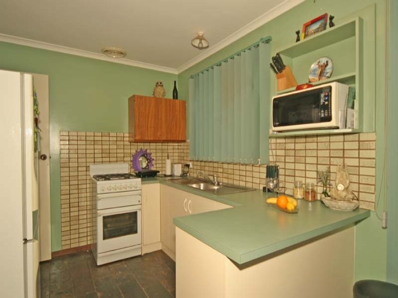 5 Lorikeet Court, Happy Valley SA 5159