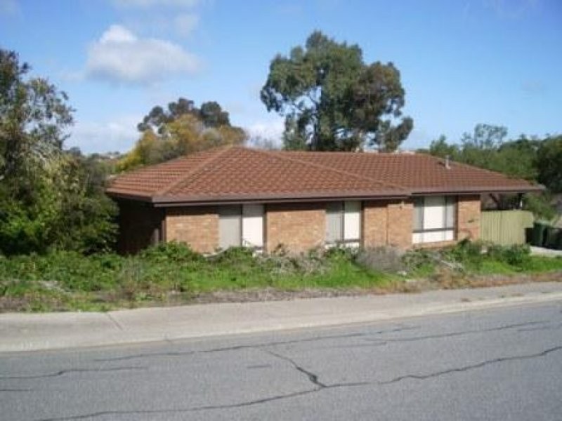 3 Queens Way, Woodcroft SA 5162