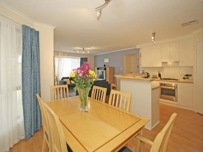 25 Omega Drive, Seaford Rise SA 5169