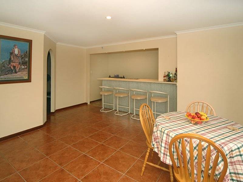 5 Challenger Court, Happy Valley SA 5159