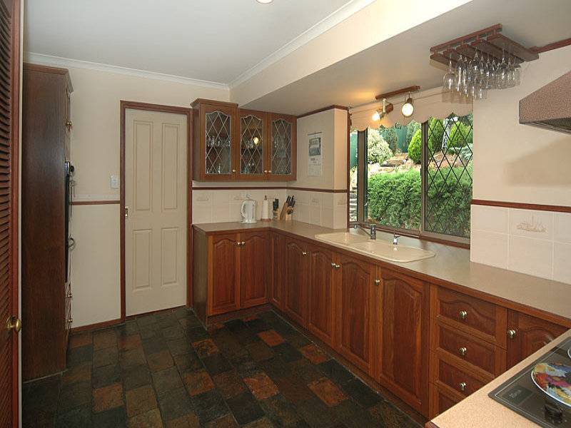 5 Challenger Court, Happy Valley SA 5159