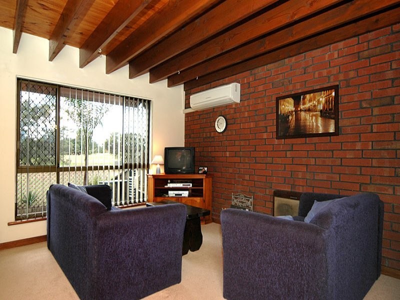 9 Brebner Drive, West Lakes SA 5021