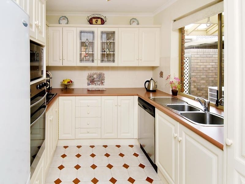 9 McDonald Grove, West Lakes SA 5021