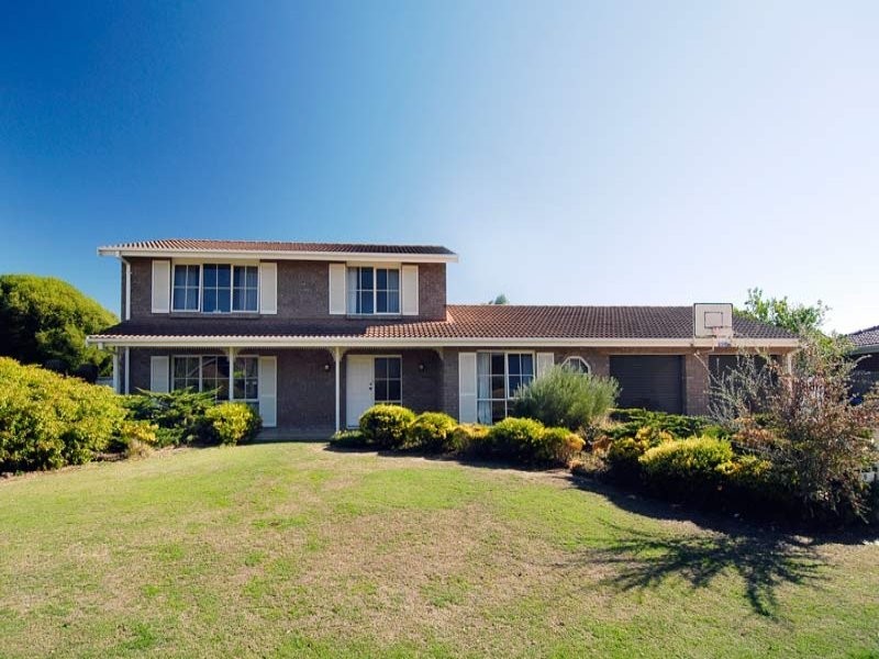 8 Hayes Court, West Lakes SA 5021