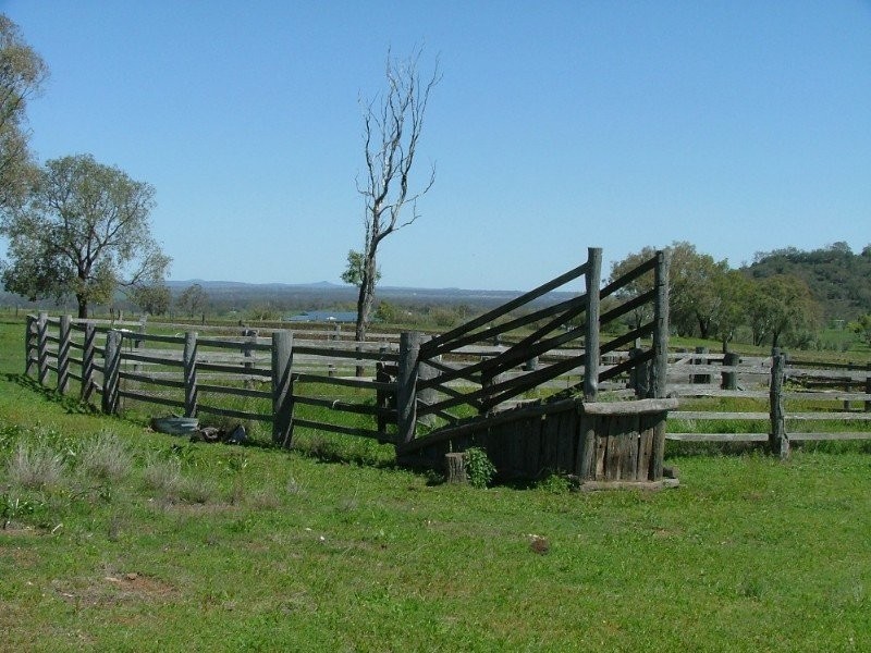 . Kingsthorpe Haden Rd, Goombungee QLD 4354