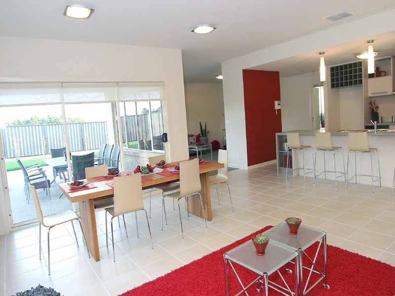 11 Michigan Grange, Pakenham VIC 3810