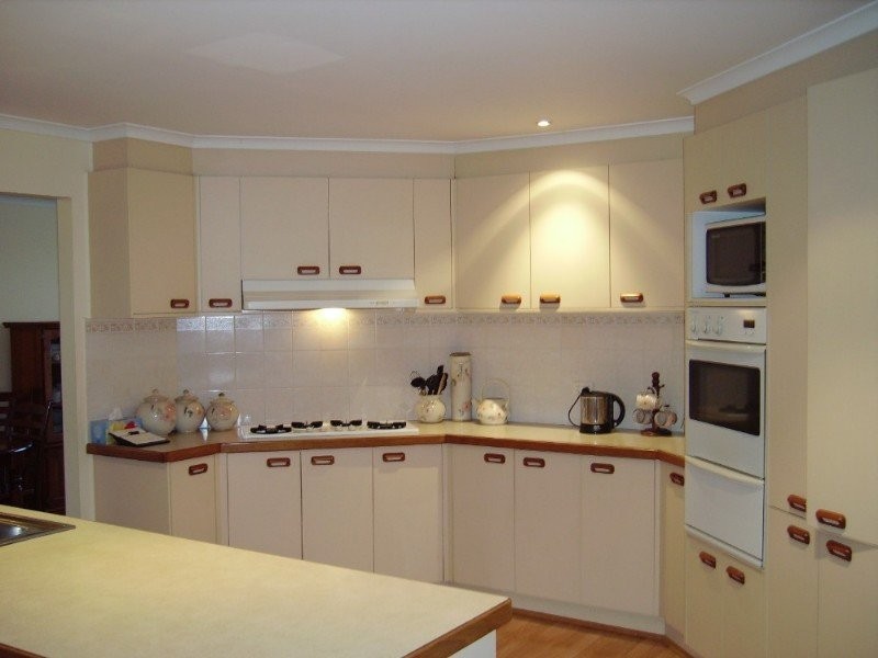 4 Lana Place, Narre Warren VIC 3805